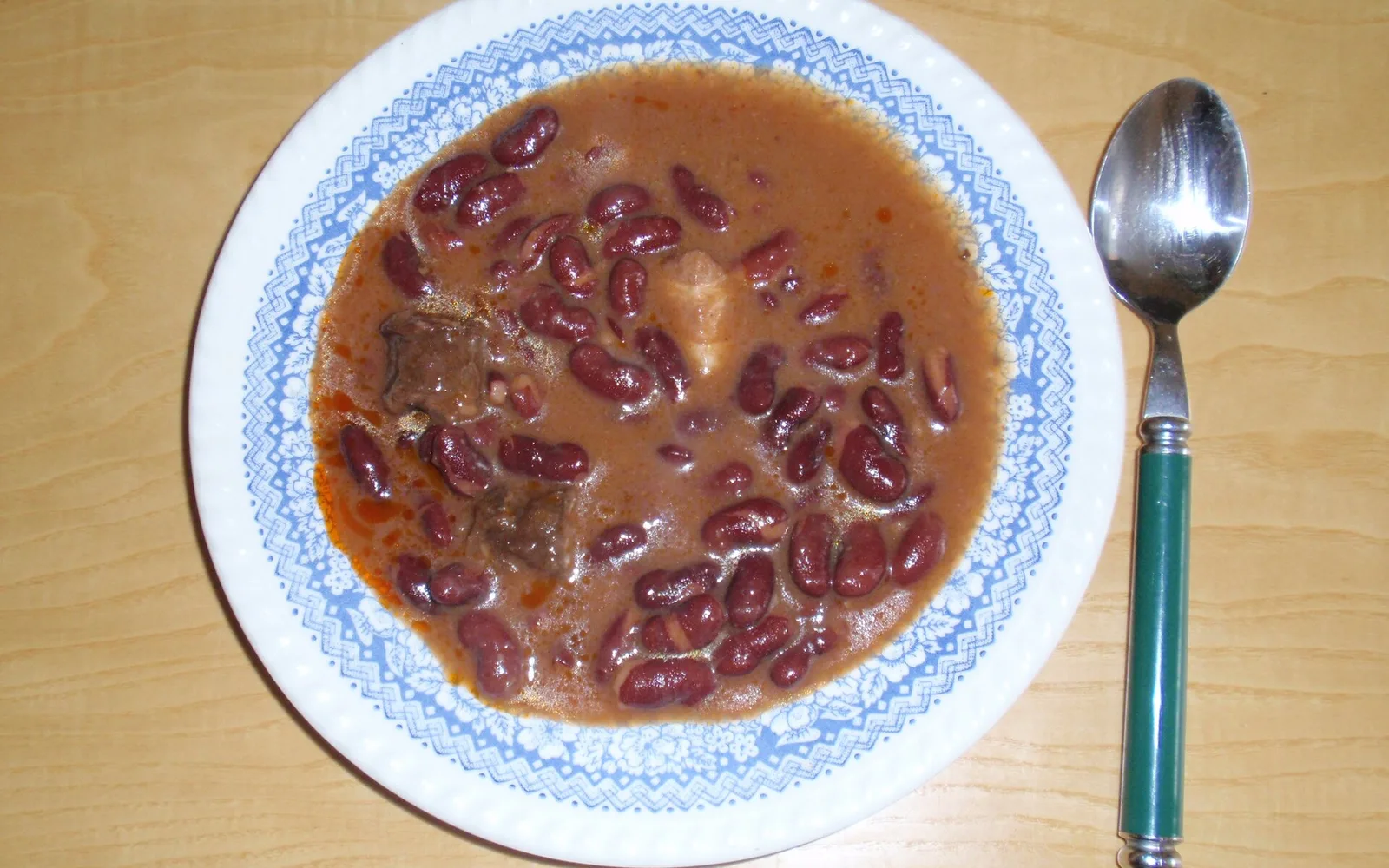 Tolosa-style beans; a cuisine illustration, not a photograph of a particular Bakersfield restaurant.